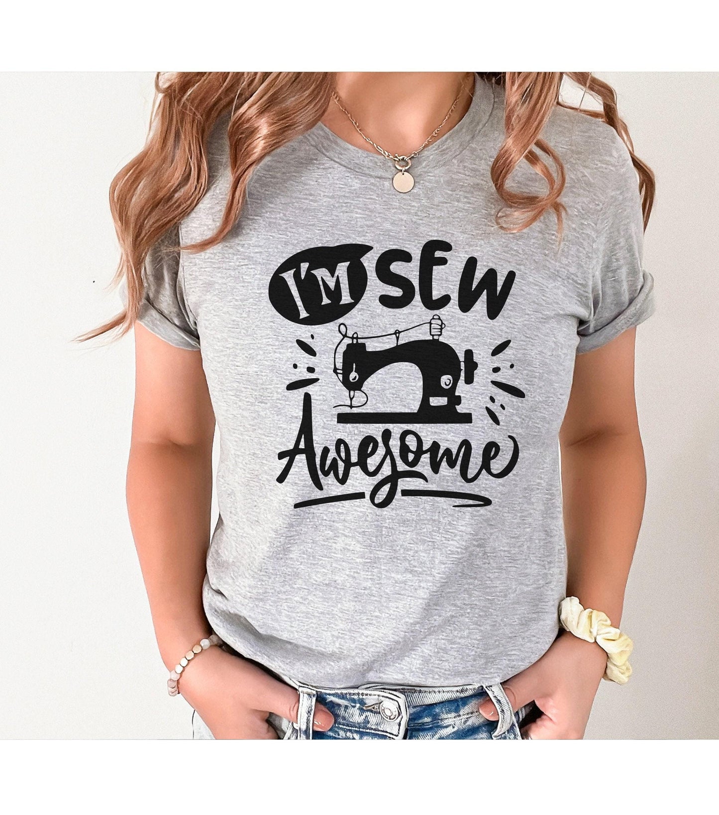 I'm Sew Awesome Sewing Machine Women's Graphic T-Shirt