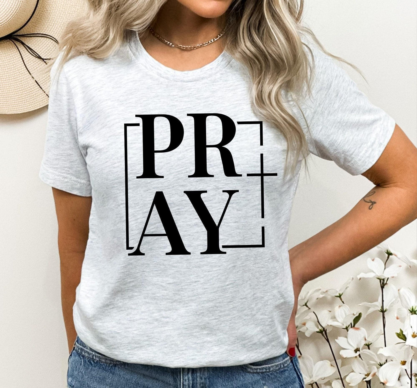 Pray Graphic T-Shirt