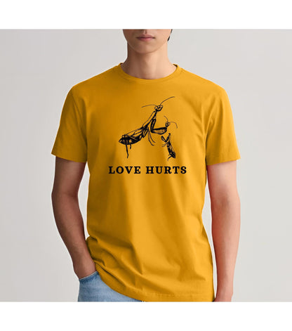 Love Hurts Praying Mantis Graphic T-Shirt