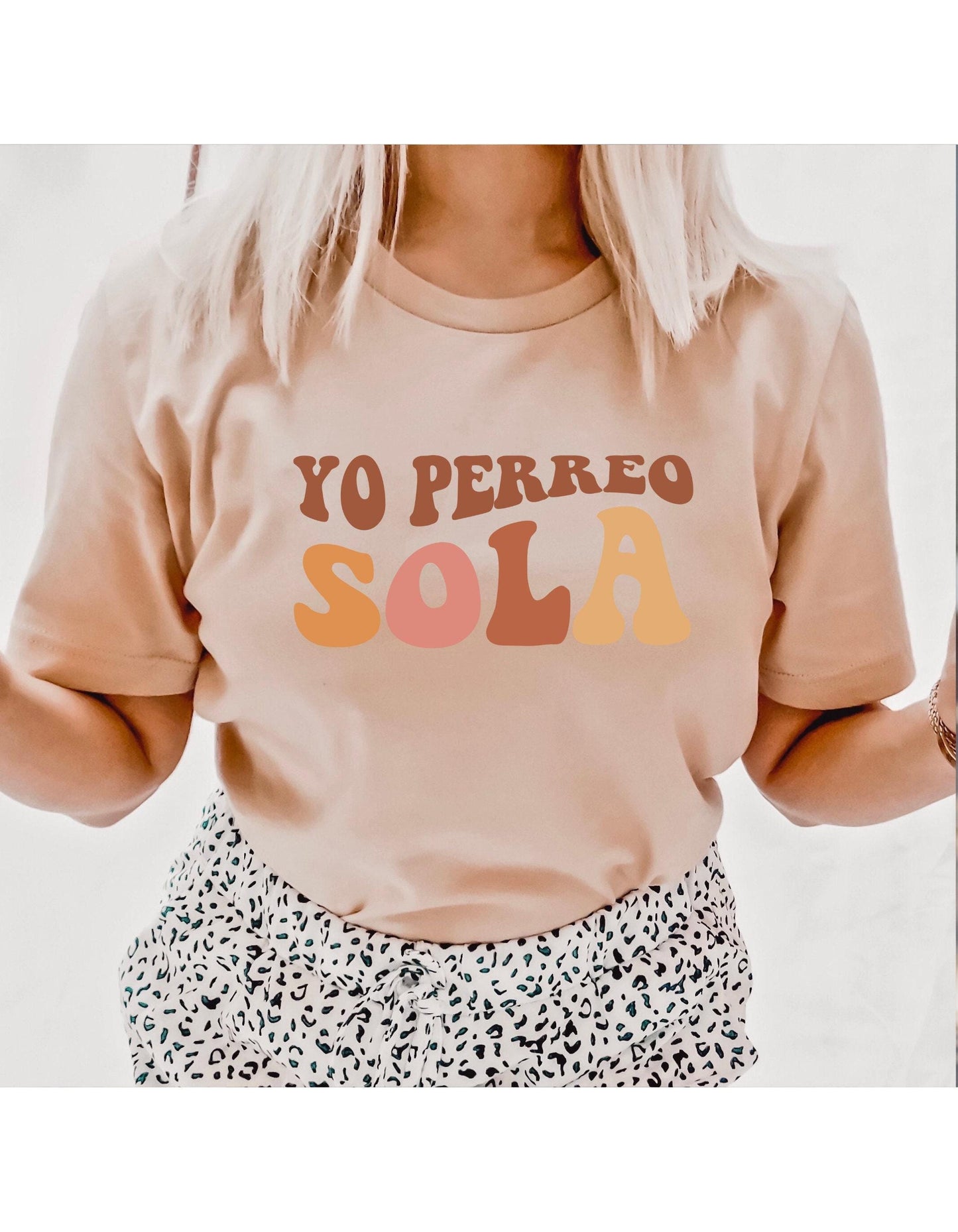 Yo Perreo Sola Graphic T-Shirt