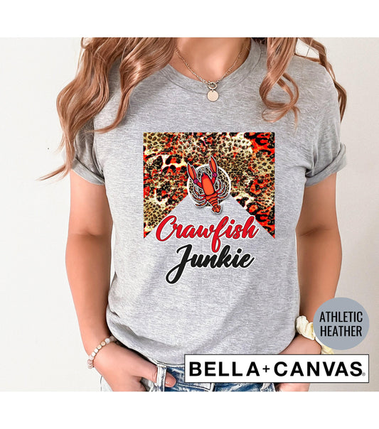 Crawfish Junkie Women's Graphic T-Shirt