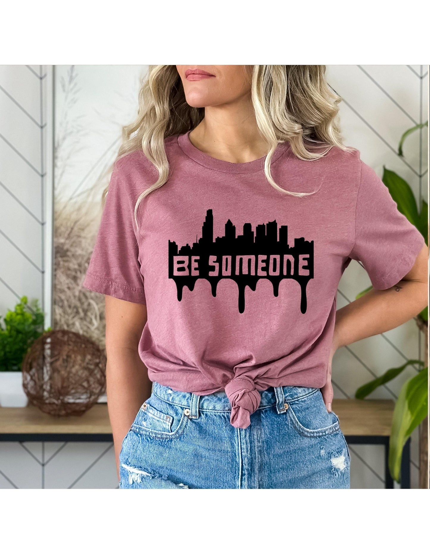 Be Someone Houston Printed Graphic T-Shirt