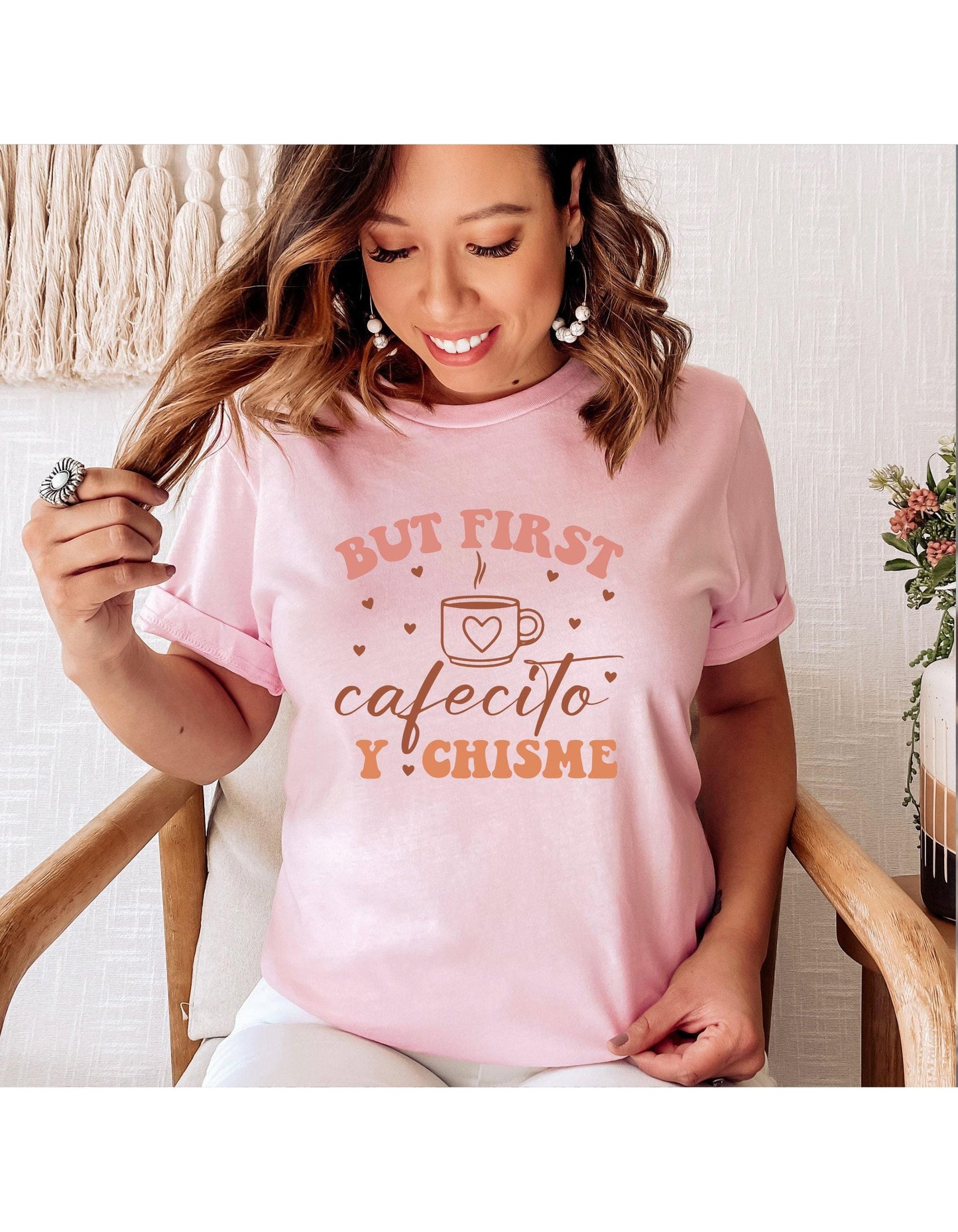 Cafecito Y Chisme Graphic T-Shirt