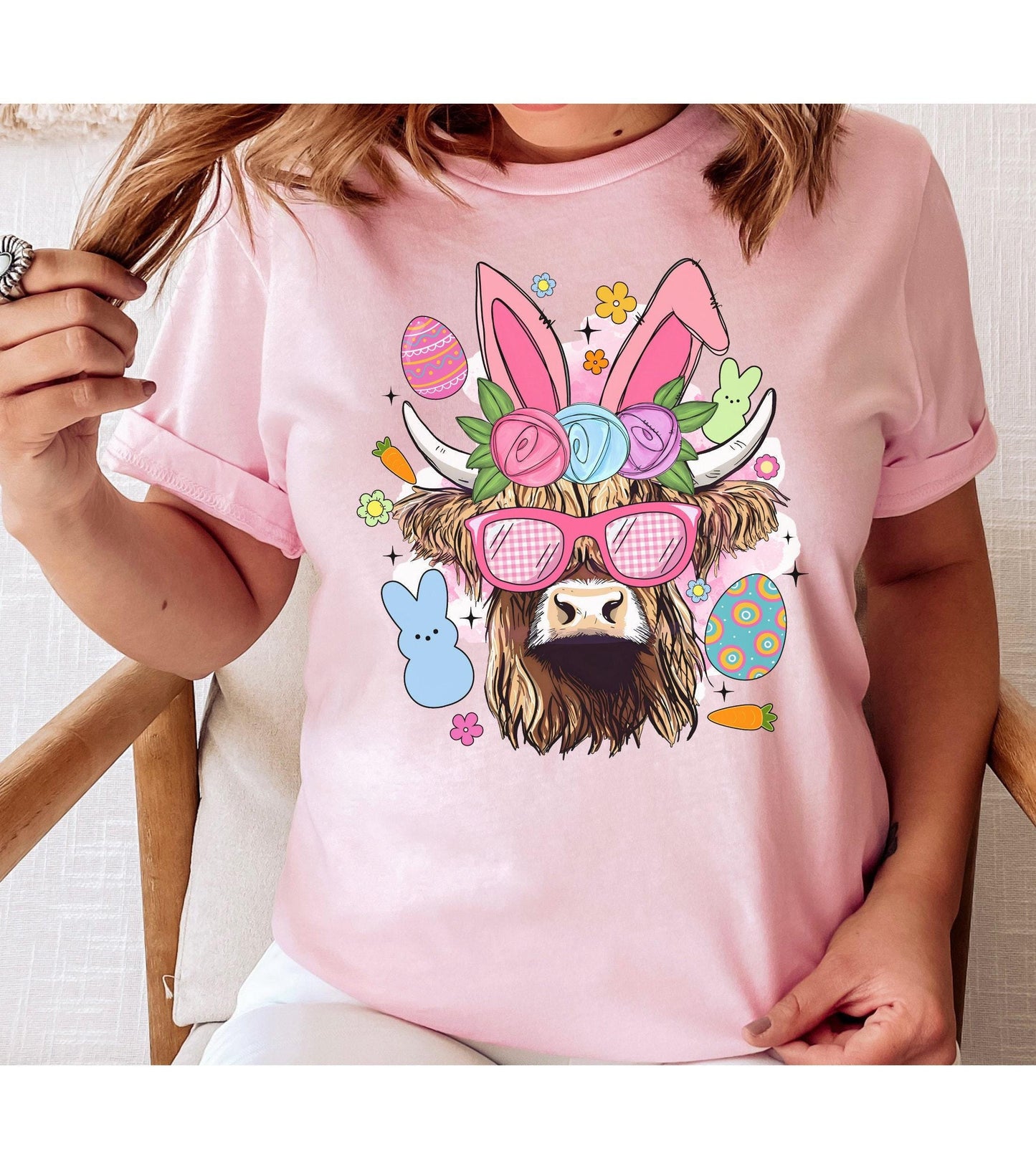 Easter Highland Cow Graphic T-Shirt