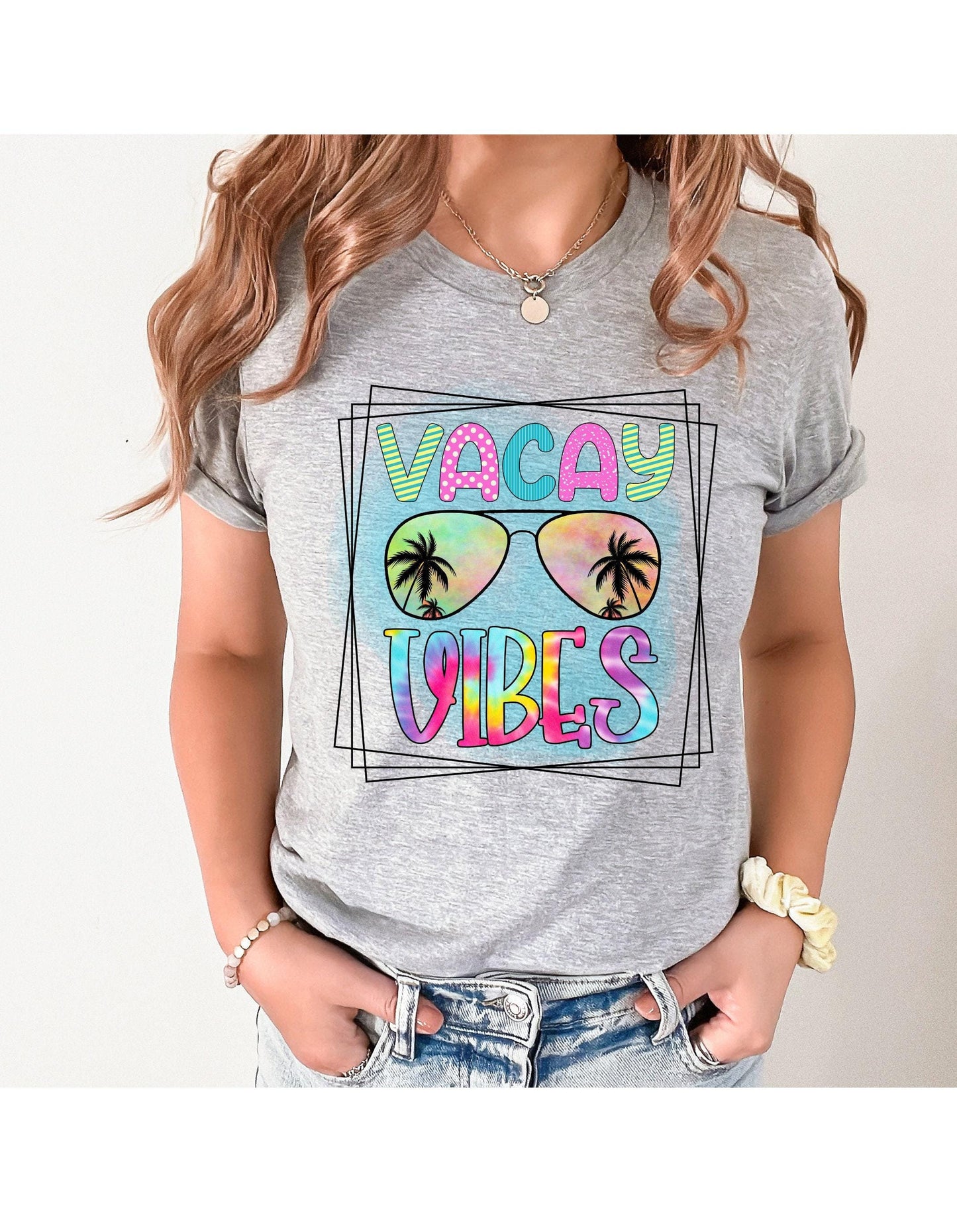 Vacay Mode Sunglasses Women's Graphic Tee