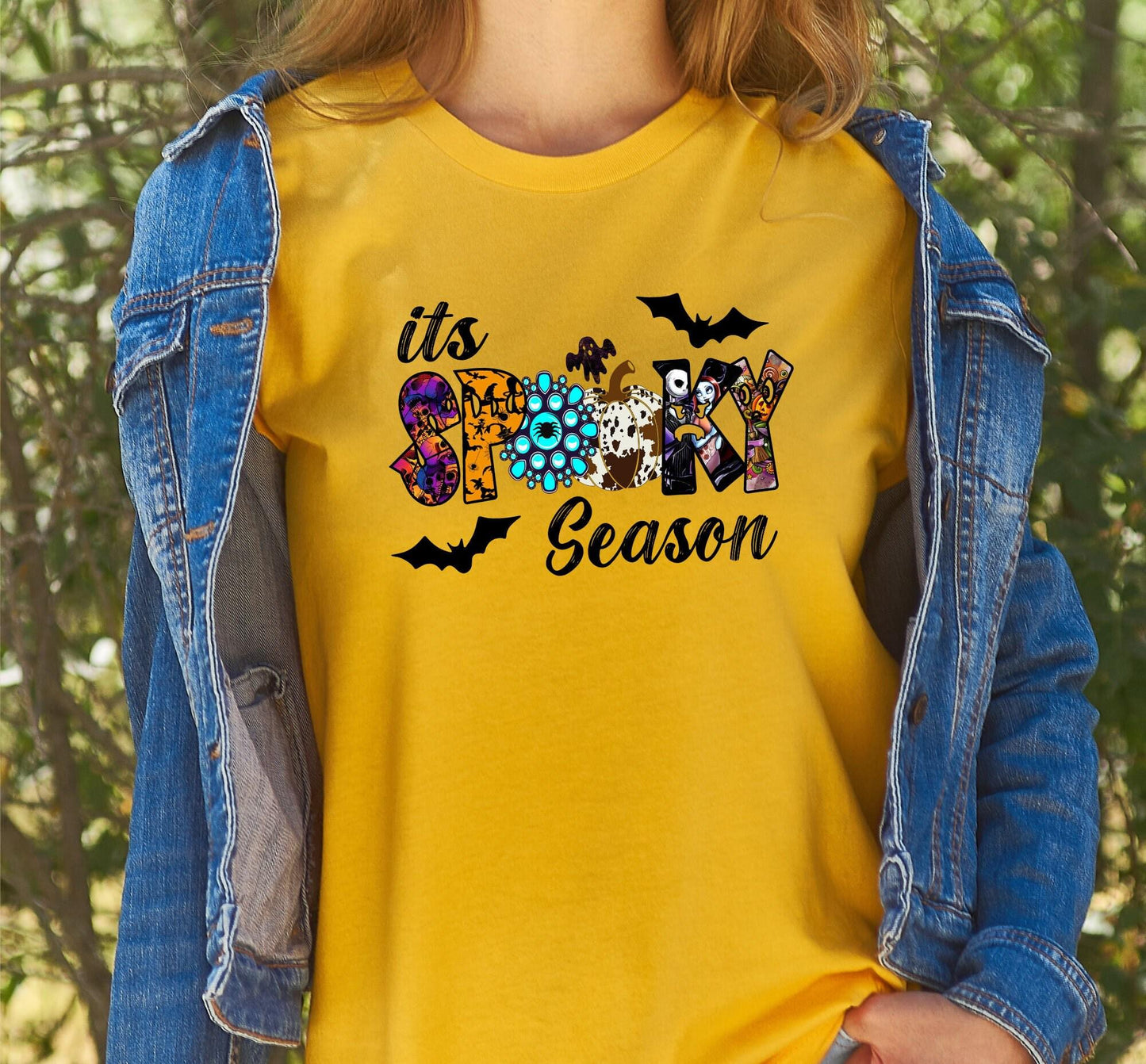 It's Spooky Season Y'all Graphic T-Shirt