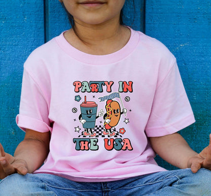 Party In The USA Hotdog July 4th Graphic T-Shirt